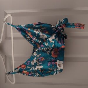 Floral top BOG Collective